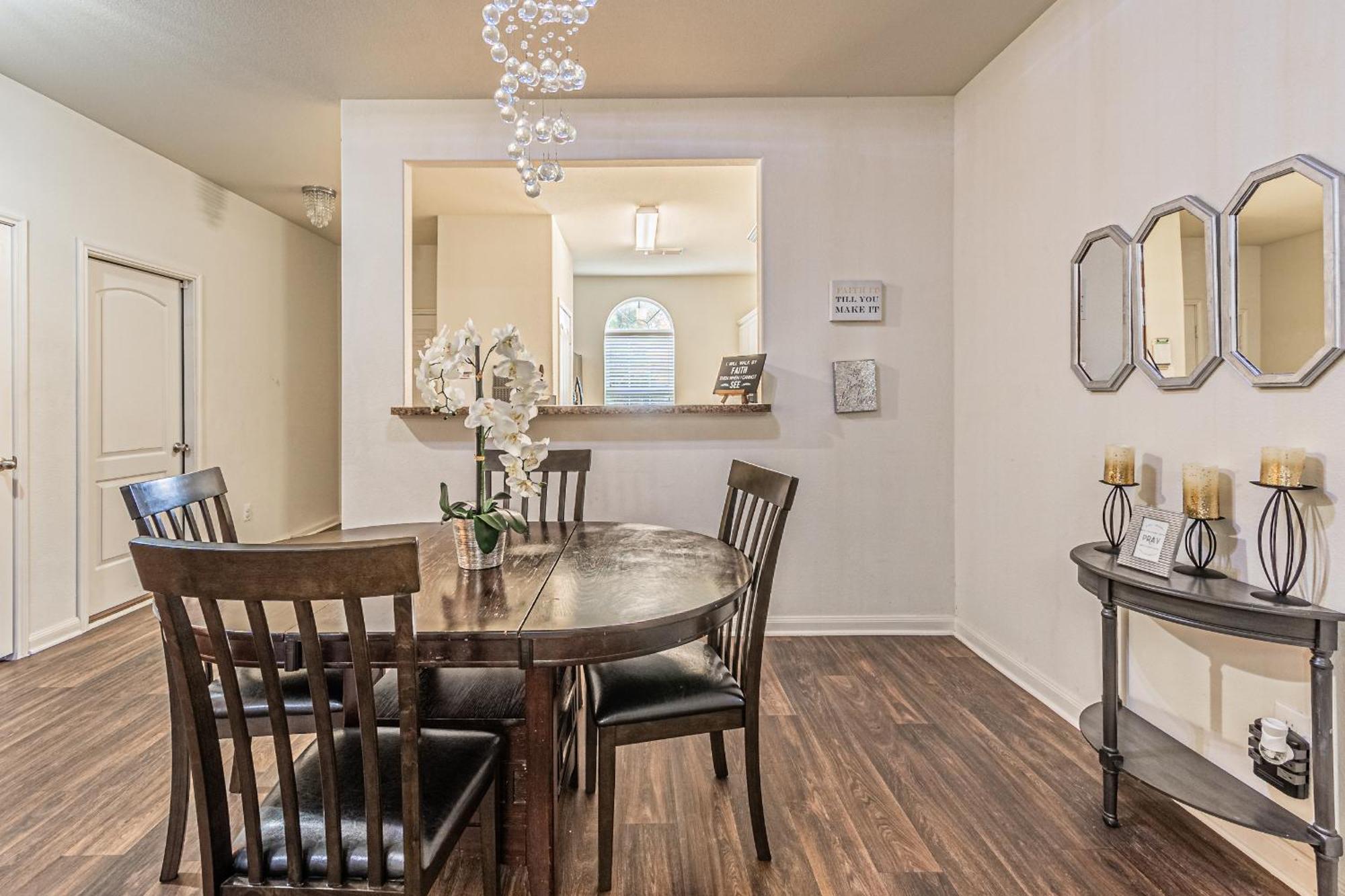 Luxury 5Br Dallas Retreat With Business Amenities - Perfect For Business Travelers, Families & Groups ภายนอก รูปภาพ