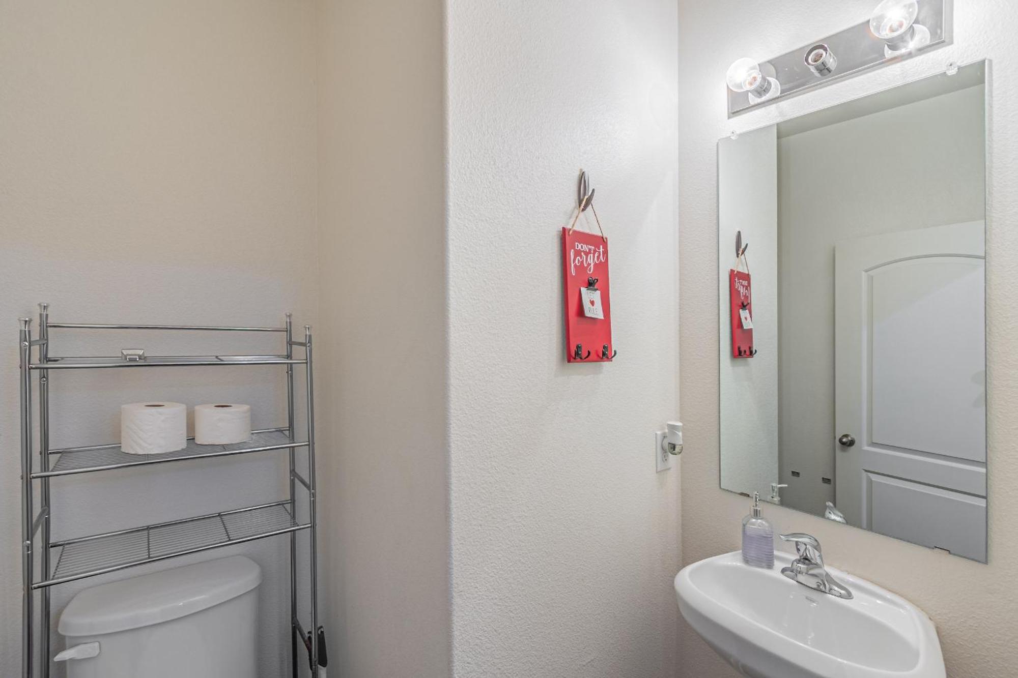 Luxury 5Br Dallas Retreat With Business Amenities - Perfect For Business Travelers, Families & Groups ภายนอก รูปภาพ