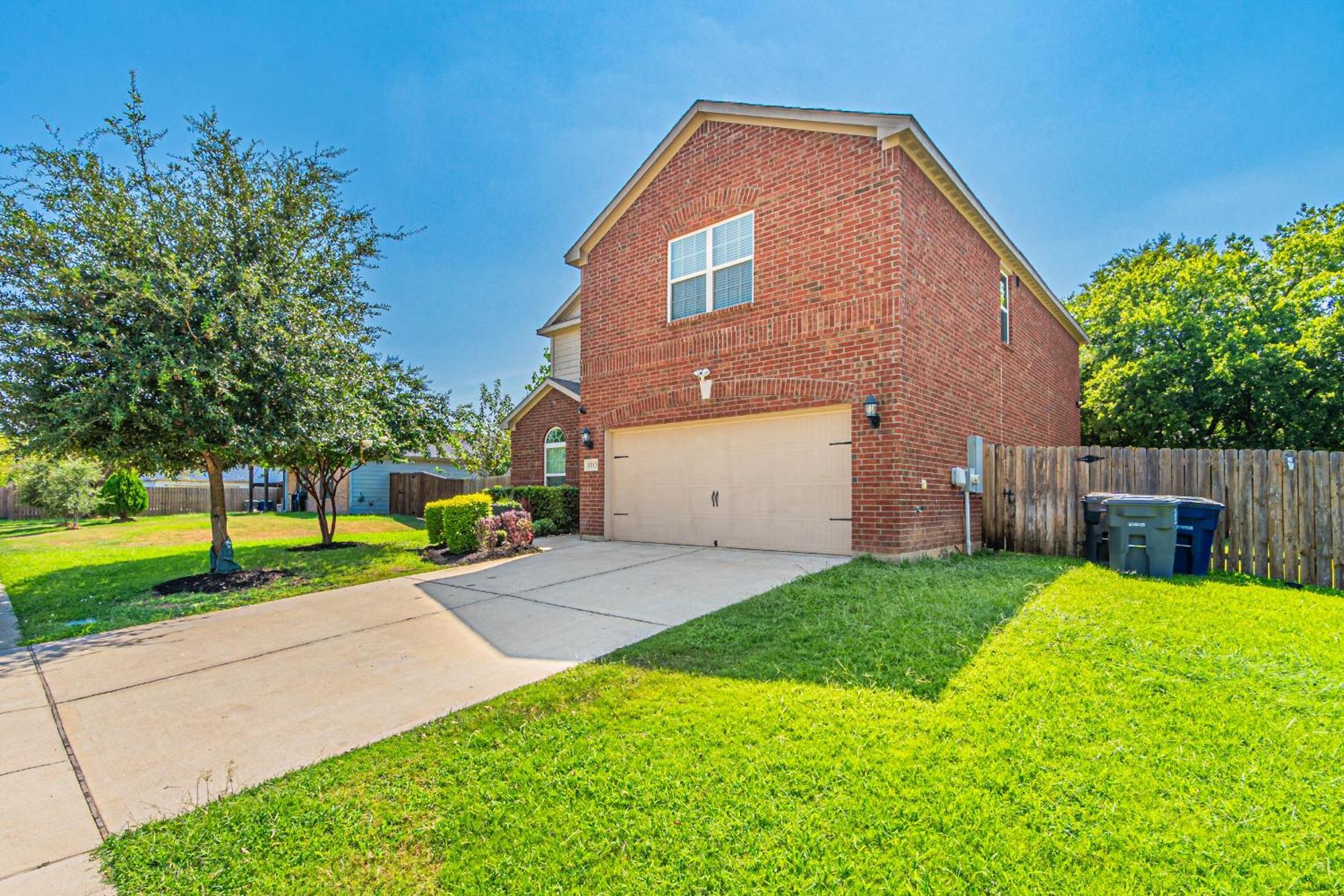 Luxury 5Br Dallas Retreat With Business Amenities - Perfect For Business Travelers, Families & Groups ภายนอก รูปภาพ